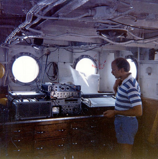 Gerald Edwards (USGS) keeping an eye on the equipment during cruise UCONN 84-1.